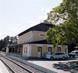 Foto des Bahnhofs der Stadtgemeinde Wieseslburg