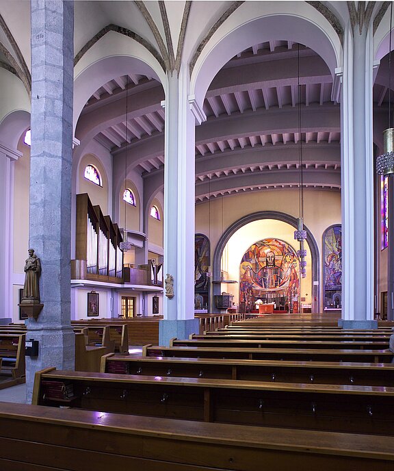 Foto vom Innenraum der Pfarrkirche Wieselburg