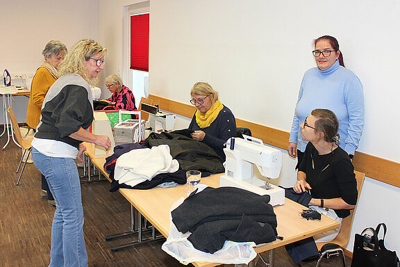 Reparatur_Café_November_2024__10__beschn_bearb_f_HP.jpg 