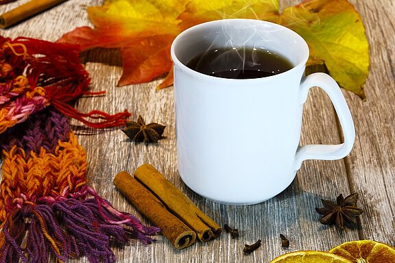 Glühwein_Tasse_Zimt_Advent_.jpg 